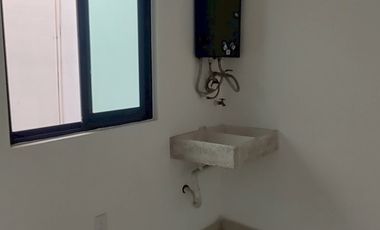 Casa en con alberca y  con Roof Garden,  3 de Mayo ,Emiliano Zapata