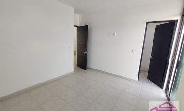 Casa en con alberca y  con Roof Garden,  3 de Mayo ,Emiliano Zapata