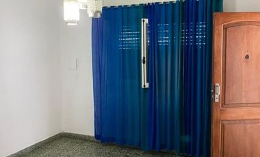 Casa para 2 Familias en venta en Moron Sur