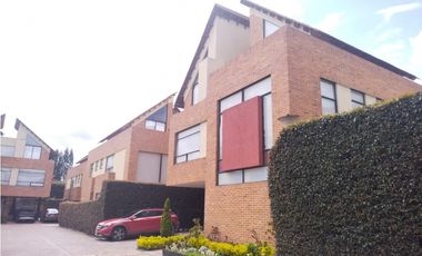 Venta Imperdible: Casa de Ensueño en Chía, Estilo Inigualable
