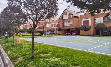 Venta Imperdible: Casa de Ensueño en Chía, Estilo Inigualable