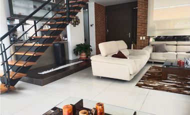 Venta Imperdible: Casa de Ensueño en Chía, Estilo Inigualable