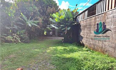 VENDO 2 CASAS EN LOTE DE 731M2 BUGABA