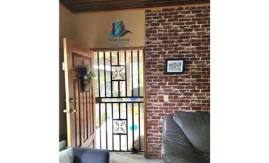 VENDO 2 CASAS EN LOTE DE 731M2 BUGABA