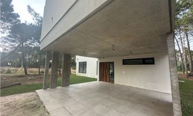 POSITIVE HOUSE XI - VILLA ROBLES -PINAMAR