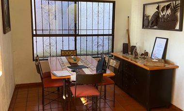 Gran casa tipo rancho de 3 recámaras en venta en Huitzilac