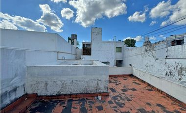 VENTA CASA 3 DORMITORIOS CON OFICINA COMERCIAL