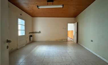 VENTA CASA 3 DORMITORIOS CON OFICINA COMERCIAL
