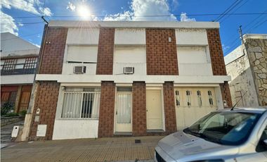 VENTA CASA 3 DORMITORIOS CON OFICINA COMERCIAL