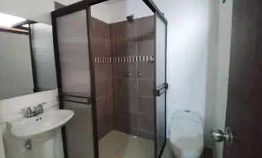 casa en arriendo en riberas. Cod A401045