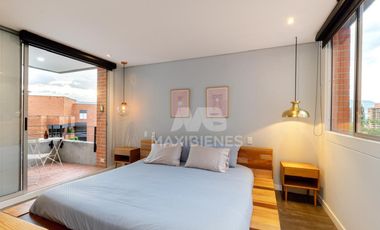 apartamento en venta en el poblado. Cod V63966