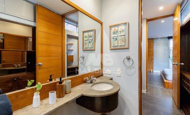 apartamento en venta en el poblado. Cod V63966