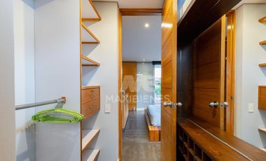 apartamento en venta en el poblado. Cod V63966