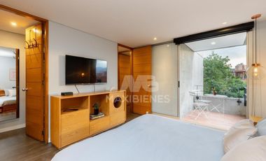 apartamento en venta en el poblado. Cod V63966