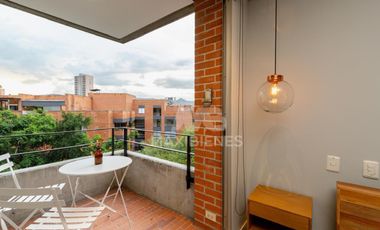 apartamento en venta en el poblado. Cod V63966