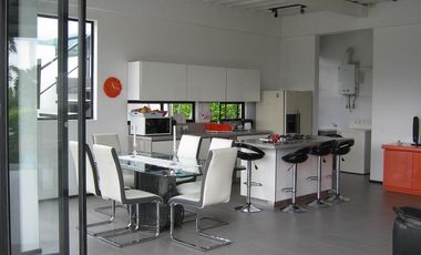 Venta Casa Arbeláez De 400 M2