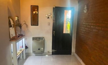CASA DE TRES AMBIENTES