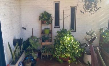 CASA DE TRES AMBIENTES