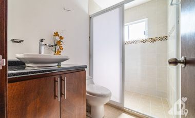 CASA EN VENTA EN SAN JUAN DEL RIO, QUERETARO