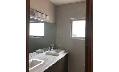 CASA ALTOS DEL PARQUE VENTA 3 REC