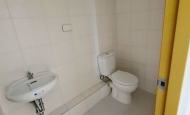 2 bedrooms plus parking ready for occupancy near snr and ateneo