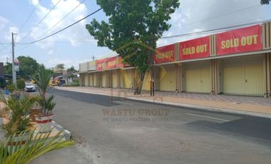 RUKO SIAP HUNI LOKASI STRATEGIS TEPI JALAN UTAMA KEBONARUM