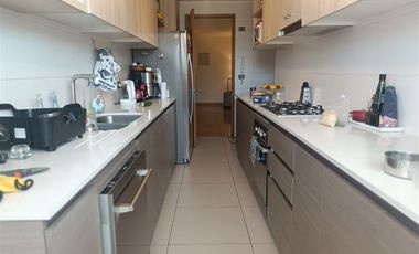 Departamento en venta. Portal la Dehesa, Lo Barnechea
