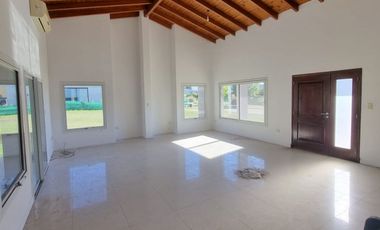 VENTA DE CASA EN Juana Koslay