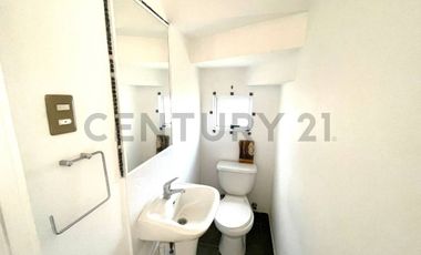 VENDO A PRECIO INCREIBLE CASA EN SANTA ELENA BARRIO LAGUNA