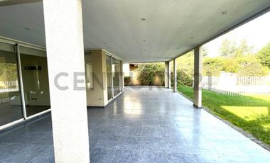 VENDO A PRECIO INCREIBLE CASA EN SANTA ELENA BARRIO LAGUNA