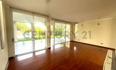 VENDO A PRECIO INCREIBLE CASA EN SANTA ELENA BARRIO LAGUNA