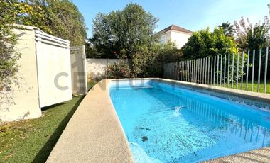VENDO A PRECIO INCREIBLE CASA EN SANTA ELENA BARRIO LAGUNA