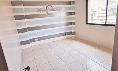 Departamento en Venta Sector UEES