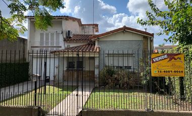 CASA EN EXCELENTE ESTADO APTA CREDITO HIPOTECARIO