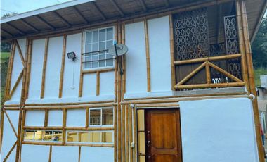 Venta de casa finca en Santa Elena, Antioquia