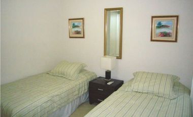 SE ALQUILA APARTAMENTO EN BELLA VISTA, PH SOUTH BEACH