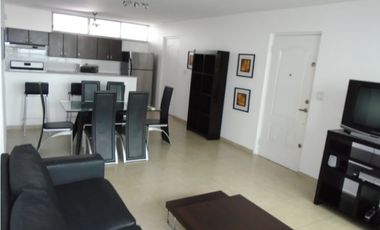 SE ALQUILA APARTAMENTO EN BELLA VISTA, PH SOUTH BEACH