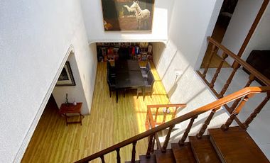 SE VENDE CASA EN CIRCUNVALACION PONIENTE CIUDAD SATELITE