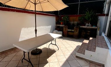 SE VENDE CASA EN CIRCUNVALACION PONIENTE CIUDAD SATELITE