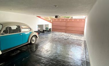 SE VENDE CASA EN CIRCUNVALACION PONIENTE CIUDAD SATELITE