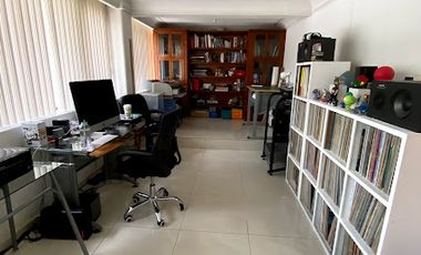 SE VENDE CASA EN CIRCUNVALACION PONIENTE CIUDAD SATELITE