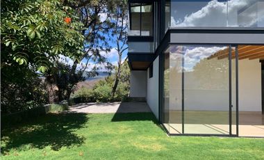 CASA 3, AZUL