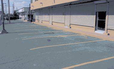 Plaza Del Rey en avenida principa Totalmente Terminada en Venta en Chihuahua