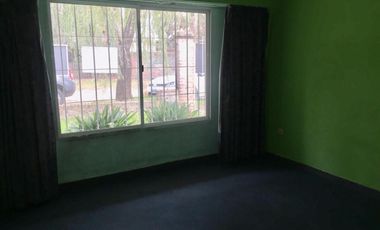 CHALET DE 3 AMB EN BURZACO