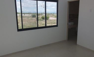 CASA CON ACABADOS DE LUJO CD MADERAS