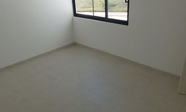 CASA CON ACABADOS DE LUJO CD MADERAS