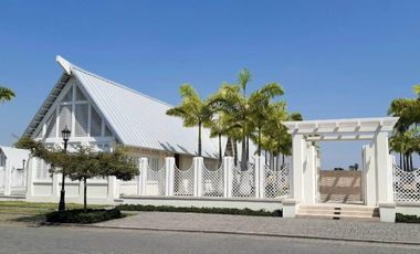 CASA DE VENTA EN PROYECTO URB. AIRES DEL BATÁN, CERCA PLAZA BATAN VIA SAMBORONDÓN