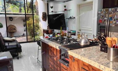 CASA EN VENTA  EN CLUB DE GOLF LA  HACIENDA ATIZAPAN.