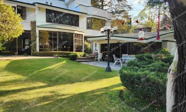 CASA EN VENTA  EN CLUB DE GOLF LA  HACIENDA ATIZAPAN.