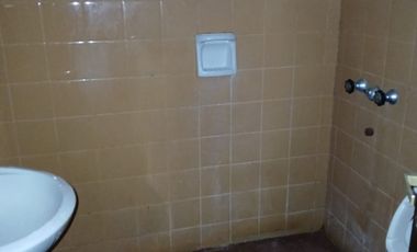 CENTRO: VENDO DEPTO DE 1 DORMITORIO (INTERNO), ENTRE CAÃADA Y FRAGUEIRO (FRENTE SUPER BUENOS DIAS) CON RENTA